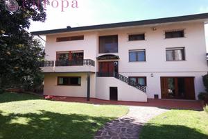 Villa signorile a Casarsa di ampie dimensioni