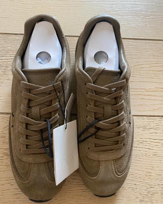 Scarpe da donna nuove mai usate