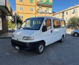 Fiat Ducato 2.8 JTD 9 posti Con pedana elettrica