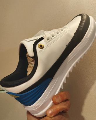 snichers uomo consept