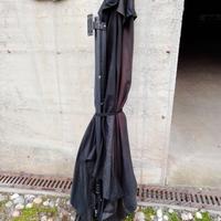 2 ombrelloni mt. 4.5x4.5 -3x2 con palo verticale