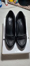 SCARPE IN PELLE NERA CON TACCO "LE REDOUTE MADAME"