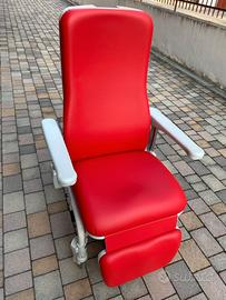 Poltrona con ruote Relax per degenze ospedaliere