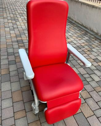 Poltrona con ruote Relax per degenze ospedaliere