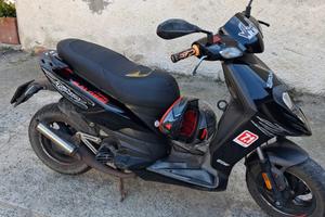 Scooter Typhoon 2014