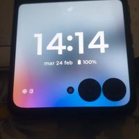 MOTOROLA RAZR50 5G XT2453-1 FLIP PHONE IN GARANZIA