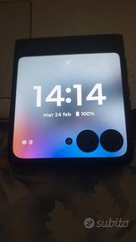 MOTOROLA RAZR50 5G XT2453-1 FLIP PHONE IN GARANZIA