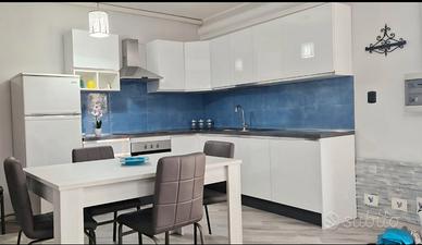 Pomezia Bilocale arredato spese incluse