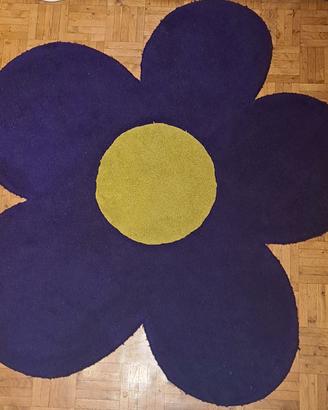 tappeto a forma di Viola