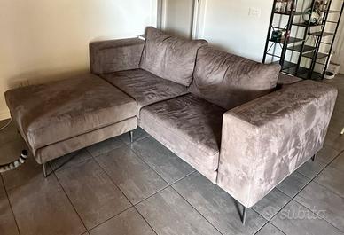 Divano 3 posti con pouf/chaise longue