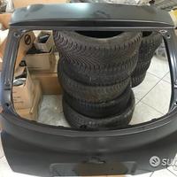K0100 ax6mc portellone post. nissan micra 2002-06