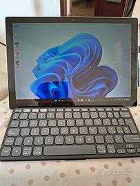 Microsoft surface Pro con Tastiera Logitech