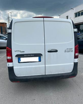 Mercedes benz vito 111 CDI