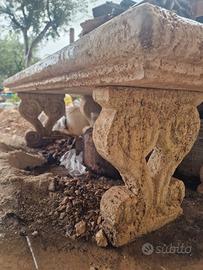 coppia  di  panche  in  travettino