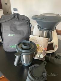 Bimby TM6 doppio boccale e affetta verdure