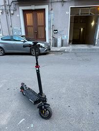 Monopattino elettrico iScooter  IX3 come nuovo