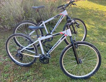 bicicletta MTB rockrider ST100