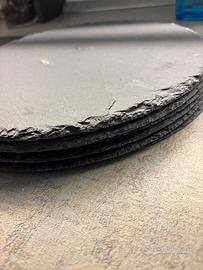 Piatti e vassoio ardesia