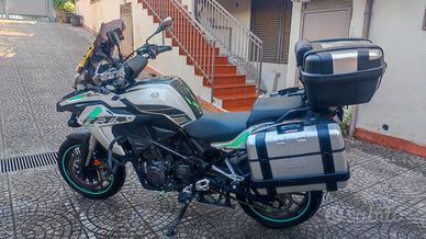 Benelli trk 502 unica e personalizzata 502X