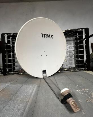 Antenna Parabola TRIAX completa con LNB universale
