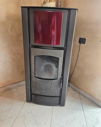Stufa a pellet Hydra Lyca