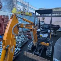 Miniescavatore kato imer 17 q