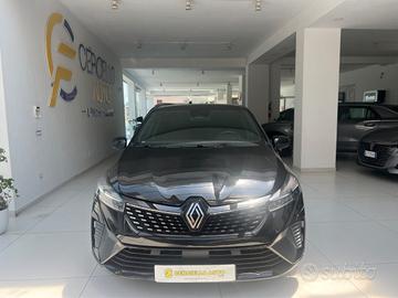 RENAULT Clio TCe 90 CV 5 porte Techno da €169,00