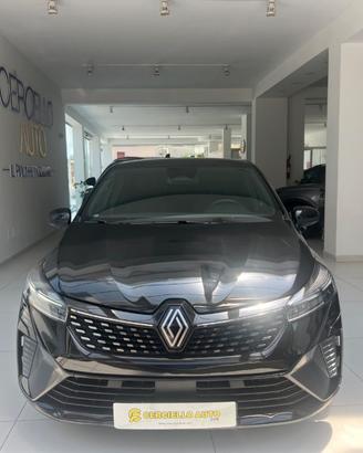 RENAULT Clio TCe 90 CV 5 porte Techno da €169,00