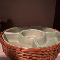 Centro tavola ceramica verde e paglia intrecciato