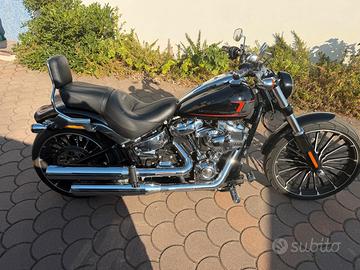  HARLEY DAVIDSON BREAKOUT 117 