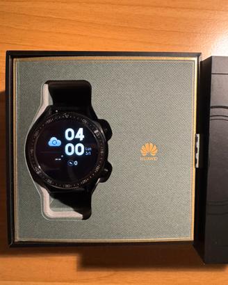 Huawei watch gt con cinturino in acciaio