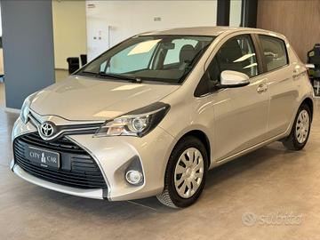 Toyota Yaris 1.3 5 porte Lounge