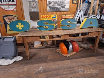 Insegna luminosa OSSA neon