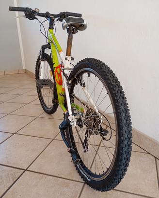 bici bambino 7/11 anni gomma nuova posteriore 24