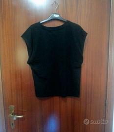 maglietta smanicata nera