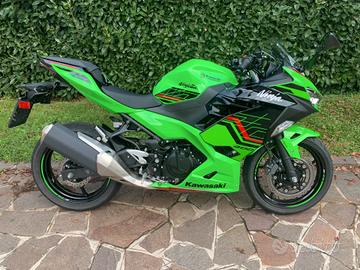 Kawasaki Ninja 400