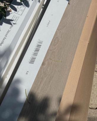 Ceramiche effetto legno eleganti, 65mq