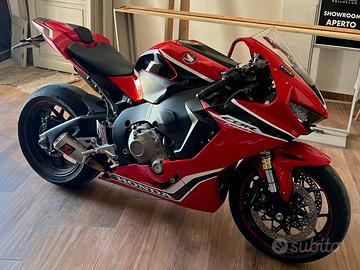 Honda cbr 1000rr