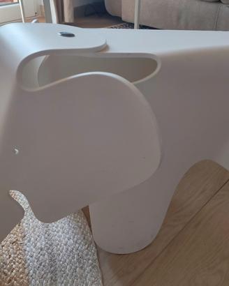 Elephant  design Charles e Ray Eams