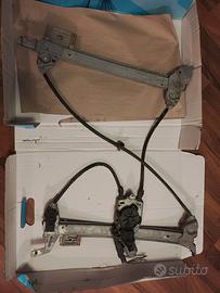 alzacristalli elettrico sx Renault Megane cc 2005