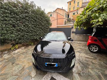 Peugeot 208 GT 100 CV 2024