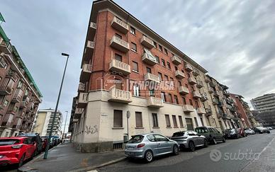 BILOCALE LIBERO SUBITO!