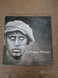 La pubblica ottusità di Adriano celentano