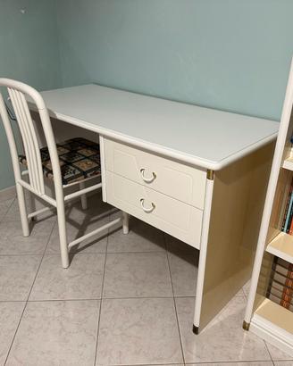 Scrivania bianca con 2 cassetti – stile classico
