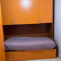 Stanzetta completa componibile, con lampadario