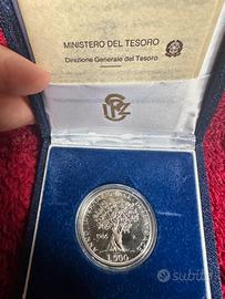 Moneta 500 L anno internazionale della pace 1986