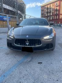 Maserati ghibli 3.0 275