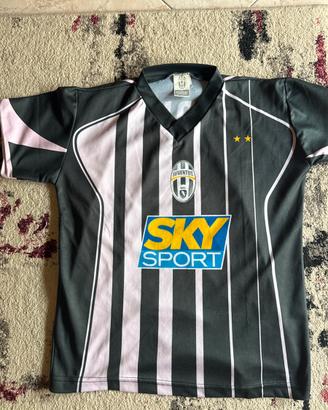 maglia da tifoso della Juventus stagione 2004/2005