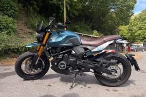 Moto Morini  Seimezzo SCR - anno 2024