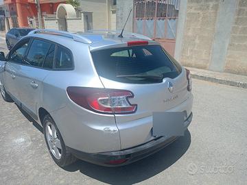 Autovettura vista e piaciuta 